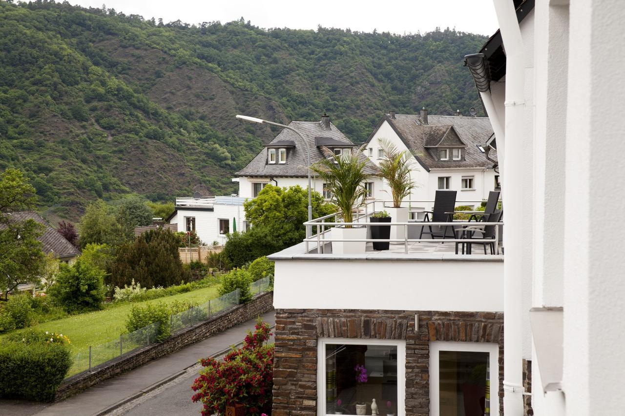 Hotel Vintage Am Bundesbank-Bunker Cochem Exteriör bild